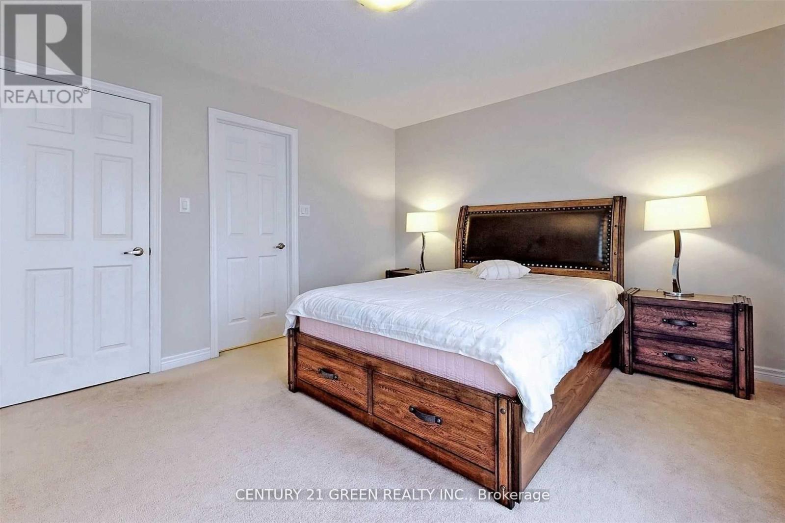 21 Cedar Lake Crescent, Brampton, Ontario  L6Y 0P9 - Photo 17 - W12504102