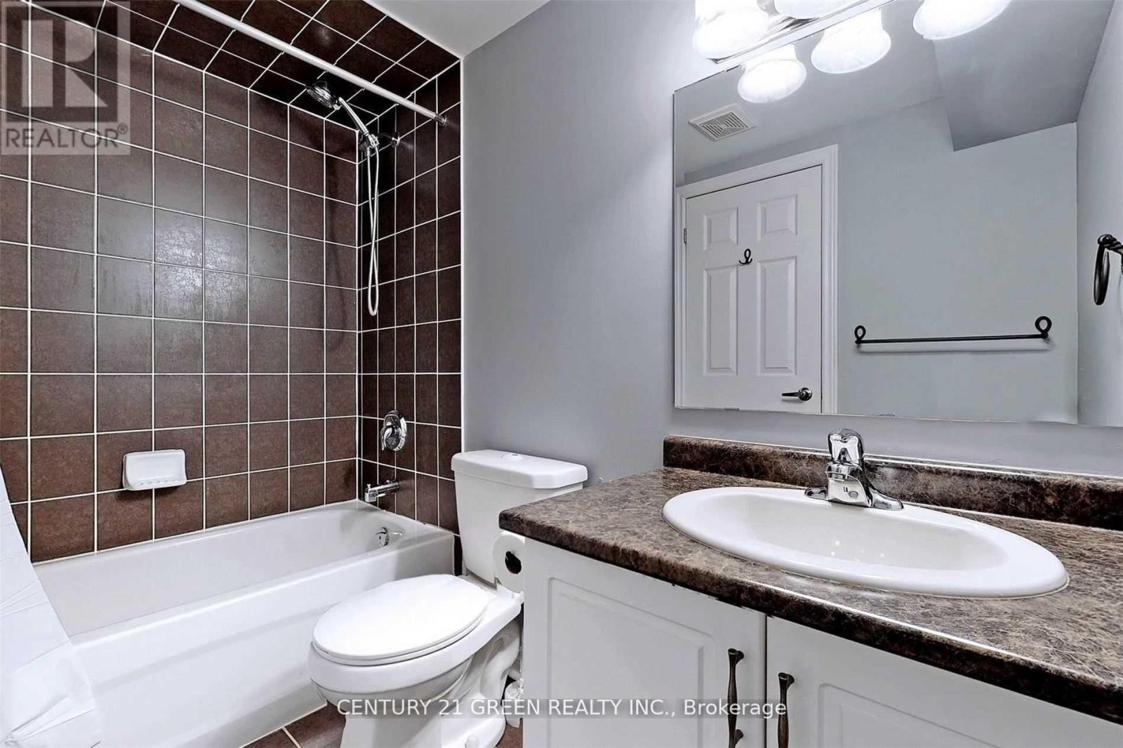 21 Cedar Lake Crescent, Brampton, Ontario  L6Y 0P9 - Photo 32 - W12504102