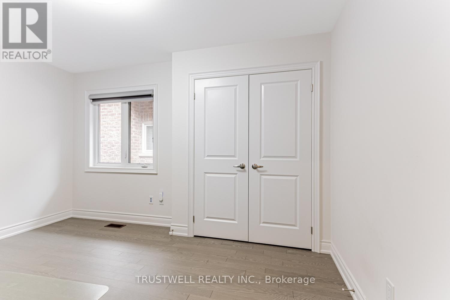 12 Vineyard Drive, Brampton, Ontario  L6Y 2A5 - Photo 24 - W12504118