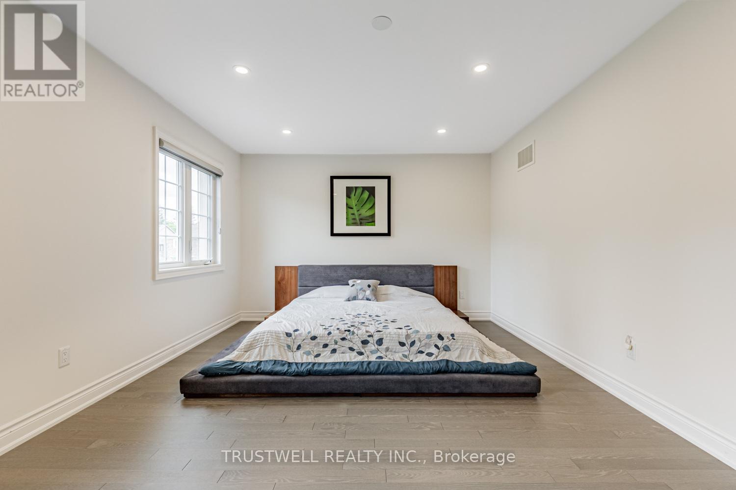 12 Vineyard Drive, Brampton, Ontario  L6Y 2A5 - Photo 28 - W12504118