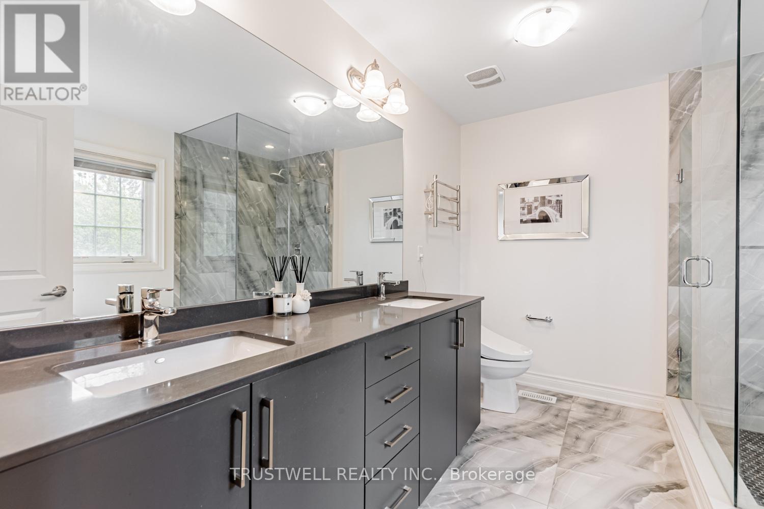 12 Vineyard Drive, Brampton, Ontario  L6Y 2A5 - Photo 31 - W12504118