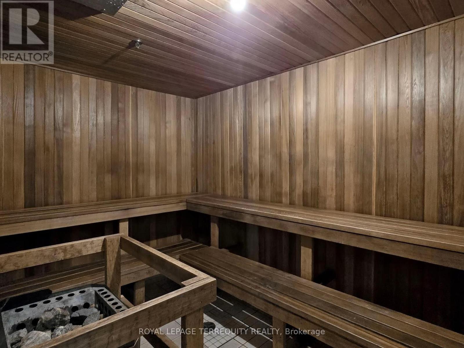 1709 - 24 Hanover Road, Brampton, Ontario  L6S 5K8 - Photo 43 - W12504122