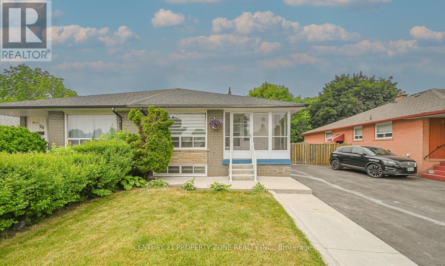 68 AVONDALE BOULEVARD, Brampton, Ontario
