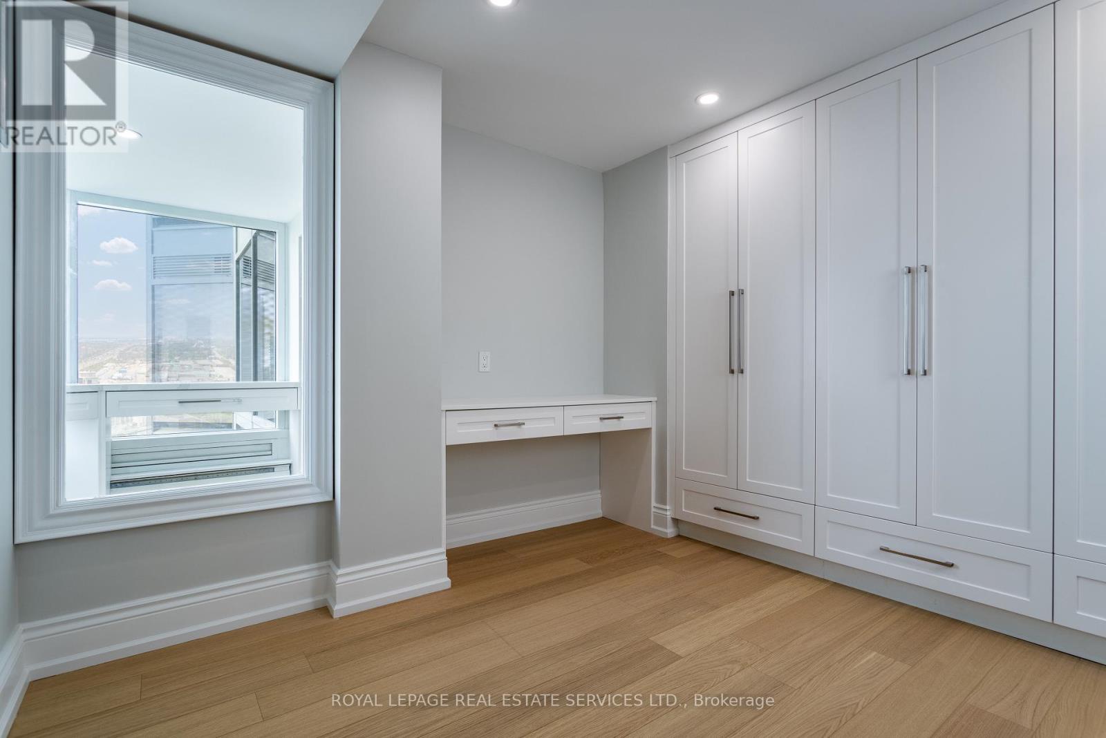 3608 - 1 Palace Pier Court, Toronto, Ontario  M8V 3W9 - Photo 20 - W12504166