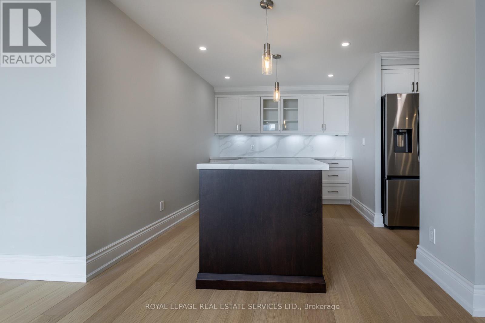 3608 - 1 Palace Pier Court, Toronto, Ontario  M8V 3W9 - Photo 7 - W12504166