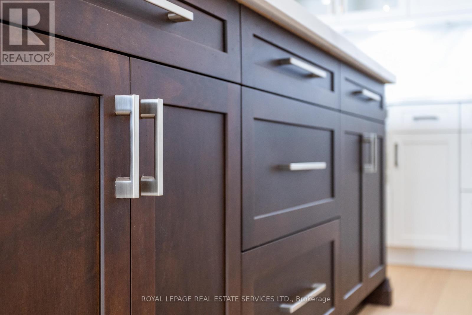 3608 - 1 Palace Pier Court, Toronto, Ontario  M8V 3W9 - Photo 9 - W12504166