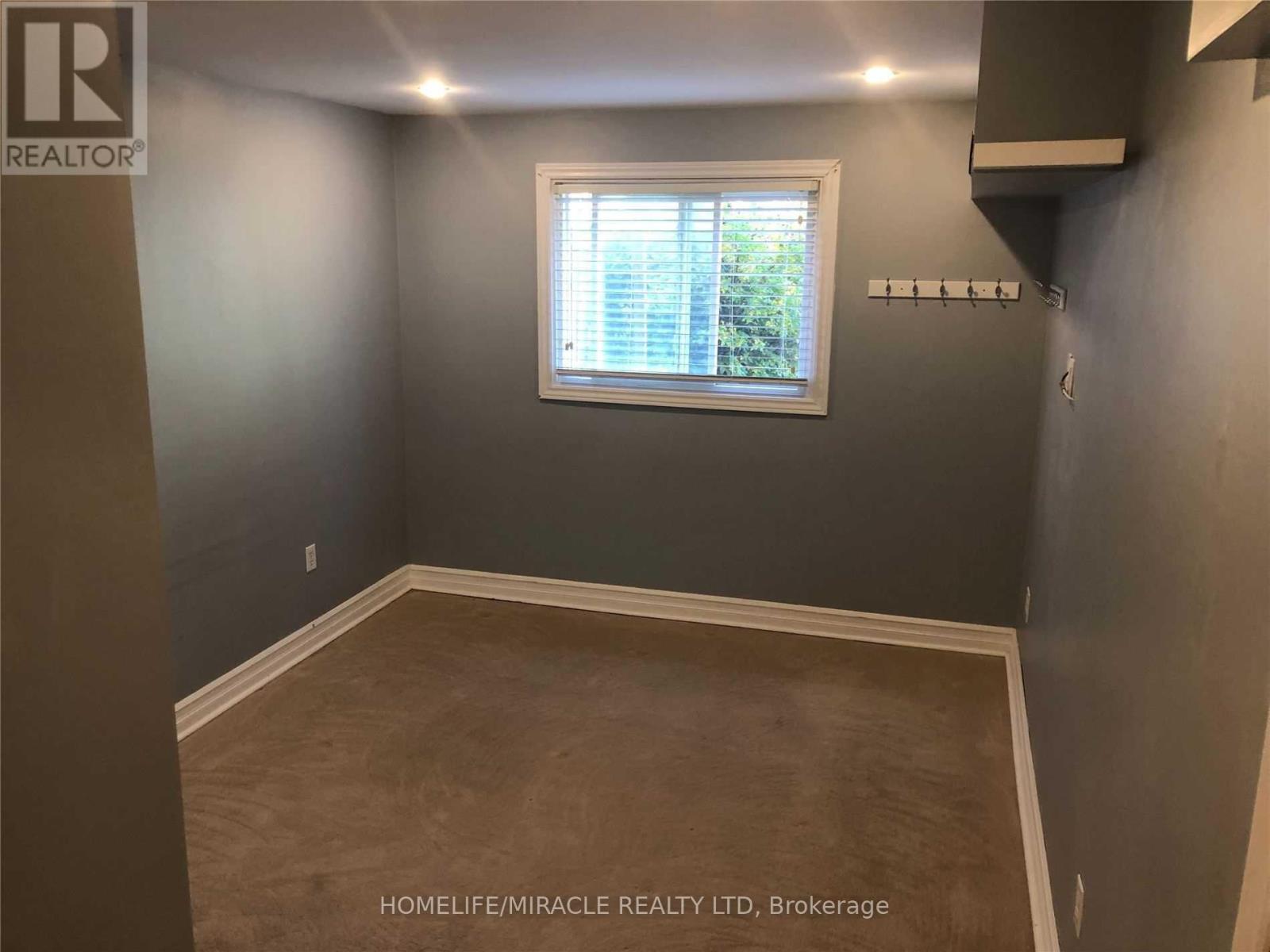 2500 Cobbinshaw Circle, Mississauga, Ontario  L5N 2G3 - Photo 16 - W12504170