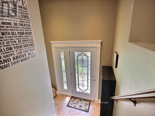 2500 Cobbinshaw Circle, Mississauga, Ontario  L5N 2G3 - Photo 4 - W12504170