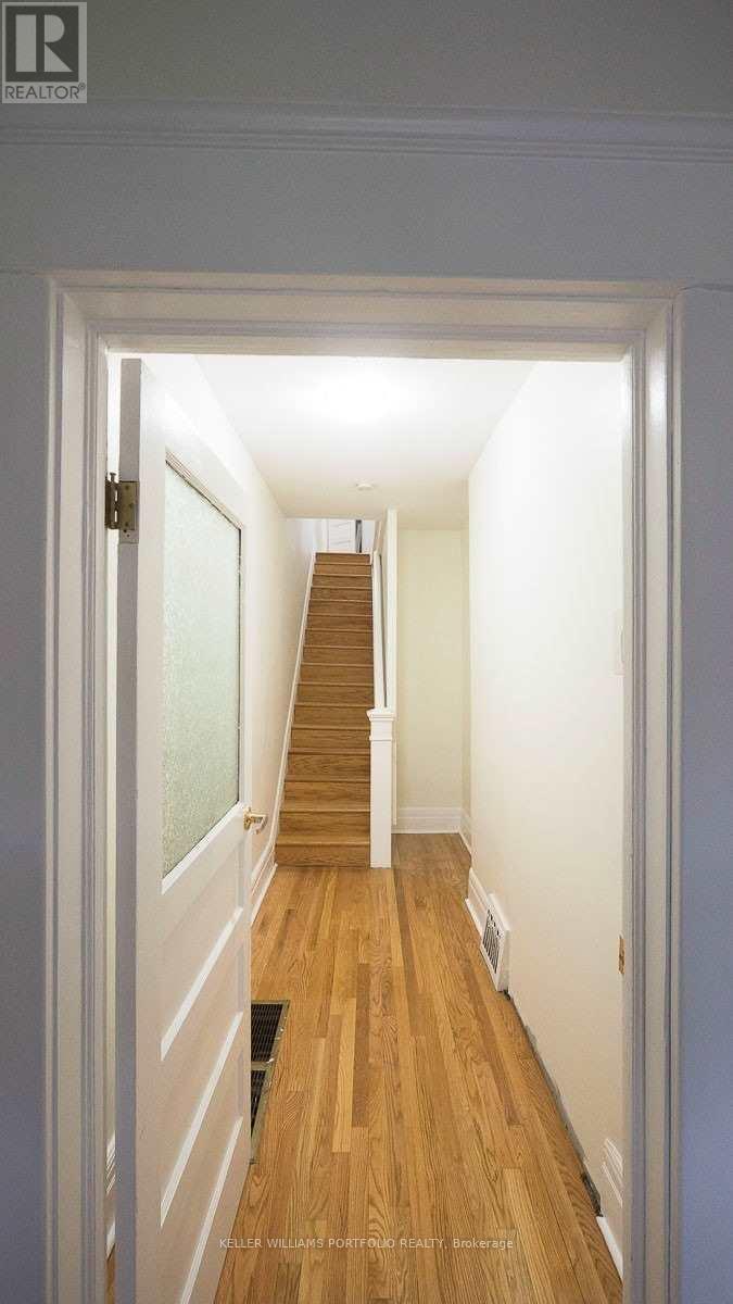 Unit 2 (2nd Fl) - 821 Gladstone Avenue, Toronto, Ontario  M6H 3J7 - Photo 10 - W12504208