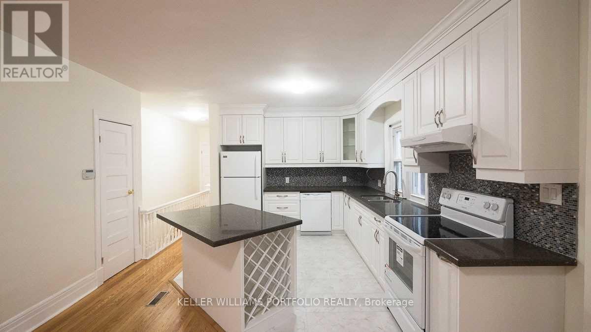 Unit 2 (2nd Fl) - 821 Gladstone Avenue, Toronto, Ontario  M6H 3J7 - Photo 9 - W12504208