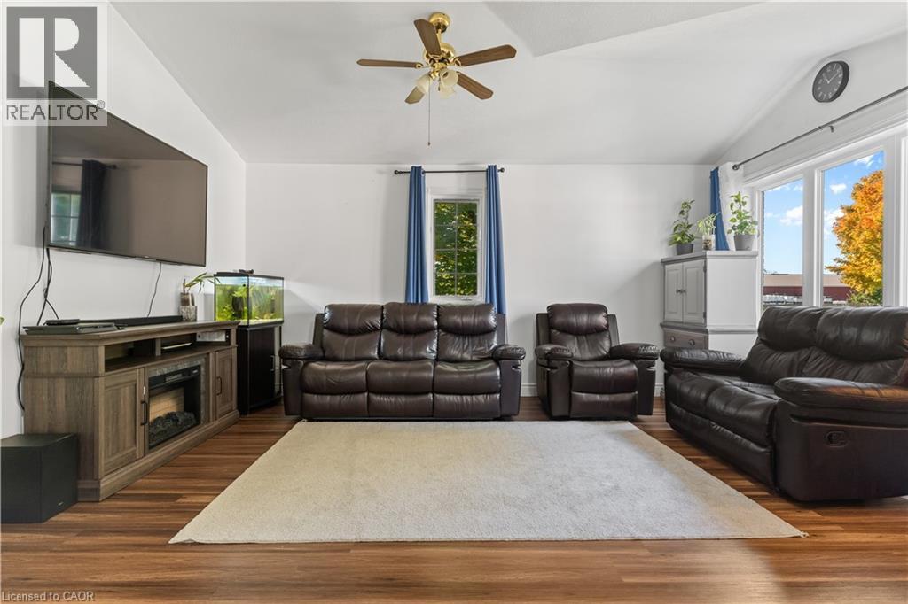 38 St. Michael's Street, Delhi, Ontario  N4B 3C8 - Photo 6 - 40785256