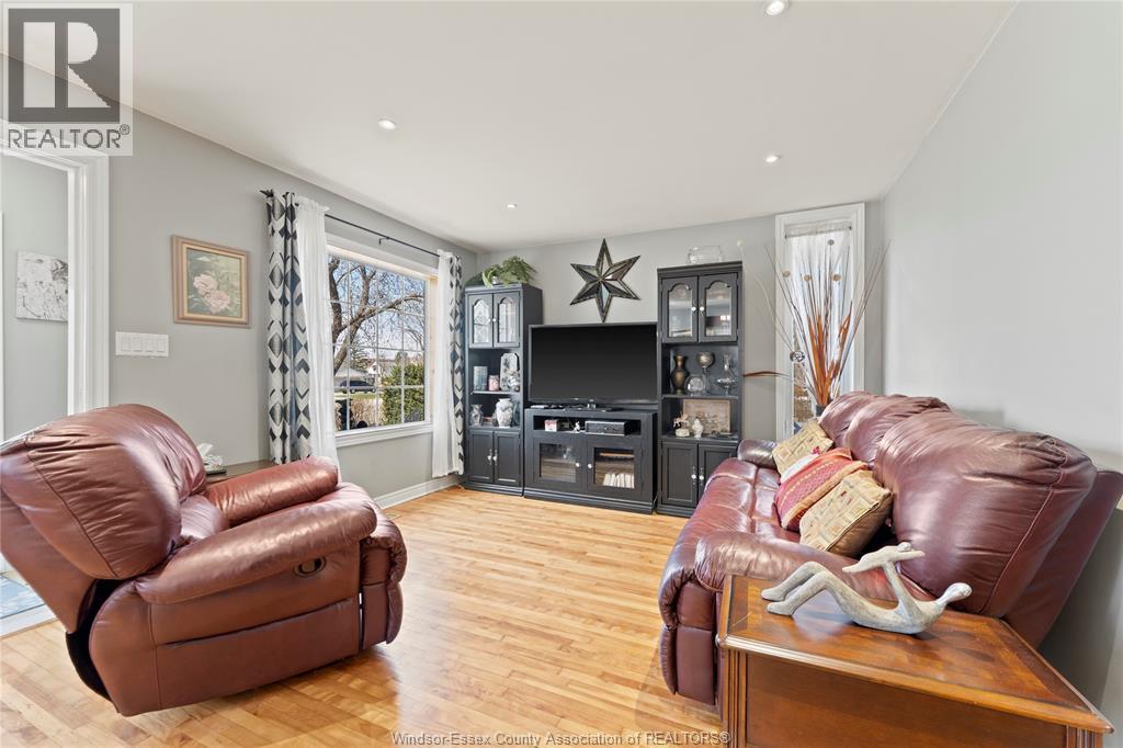 910 Jefferson Boulevard, Windsor, Ontario  N8S 2R1 - Photo 11 - 25027877
