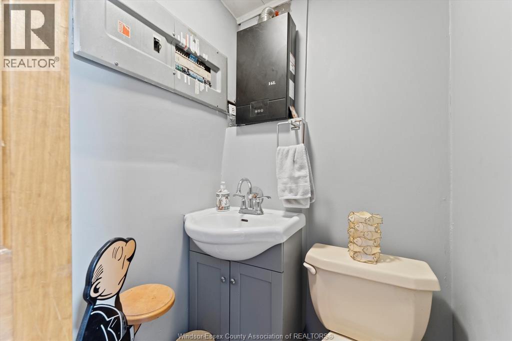 910 Jefferson Boulevard, Windsor, Ontario  N8S 2R1 - Photo 18 - 25027877