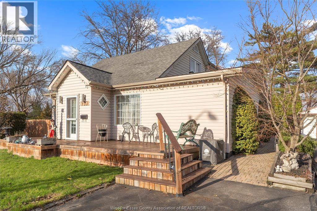 910 Jefferson Boulevard, Windsor, Ontario  N8S 2R1 - Photo 2 - 25027877