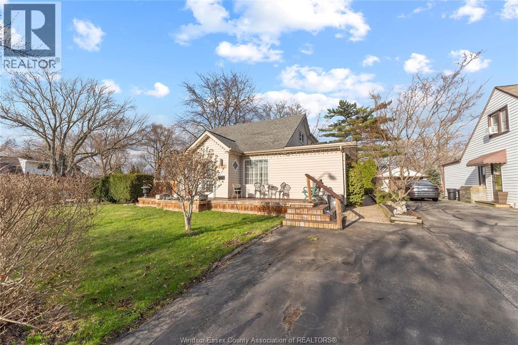 910 Jefferson Boulevard, Windsor, Ontario  N8S 2R1 - Photo 5 - 25027877