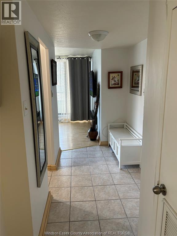 111 Riverside Drive Unit# 507, Windsor, Ontario  N9A 2S6 - Photo 2 - 25027881
