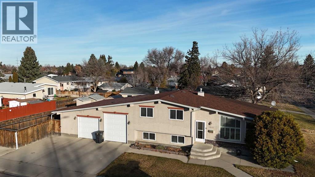 1911 24 Avenue N, Lethbridge, Alberta