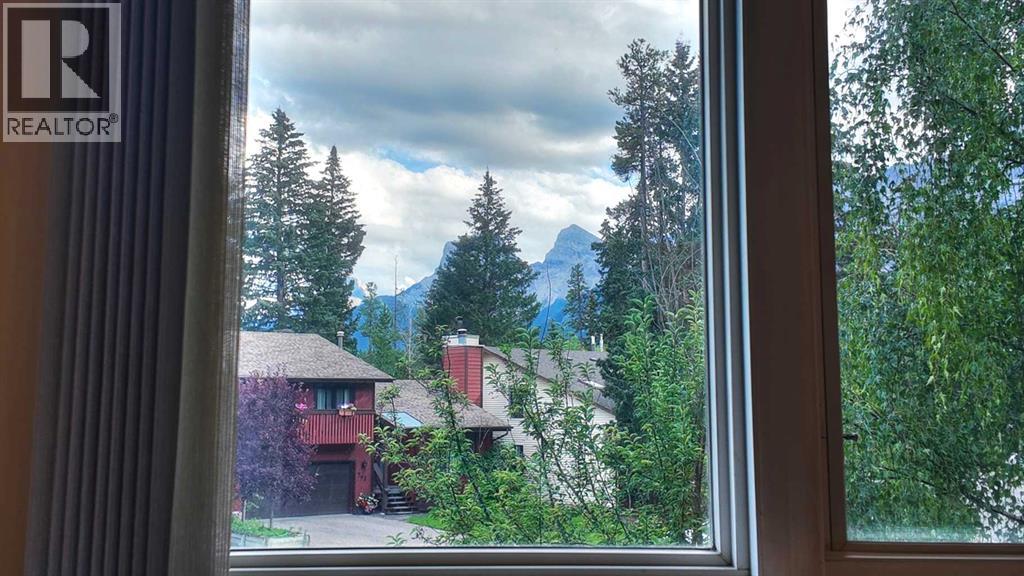 908 Larch Place, Canmore, Alberta  T1W 1S5 - Photo 32 - A2250248