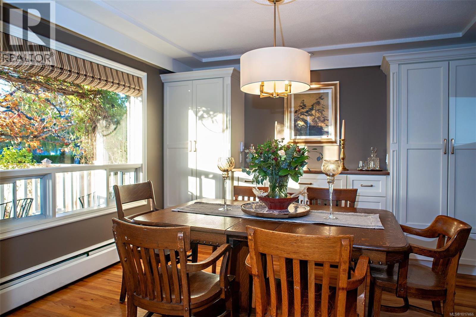 3381 Woodburn Ave, Oak Bay, British Columbia  V8P 5B8 - Photo 9 - 1017466