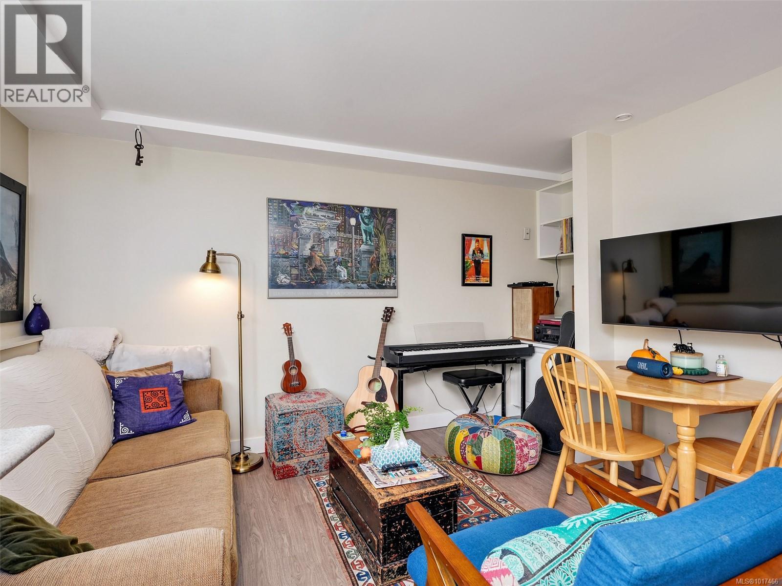 3381 Woodburn Ave, Oak Bay, British Columbia  V8P 5B8 - Photo 36 - 1017466