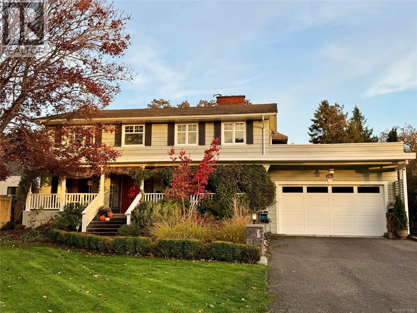 3381 Woodburn Ave, Oak Bay, British Columbia