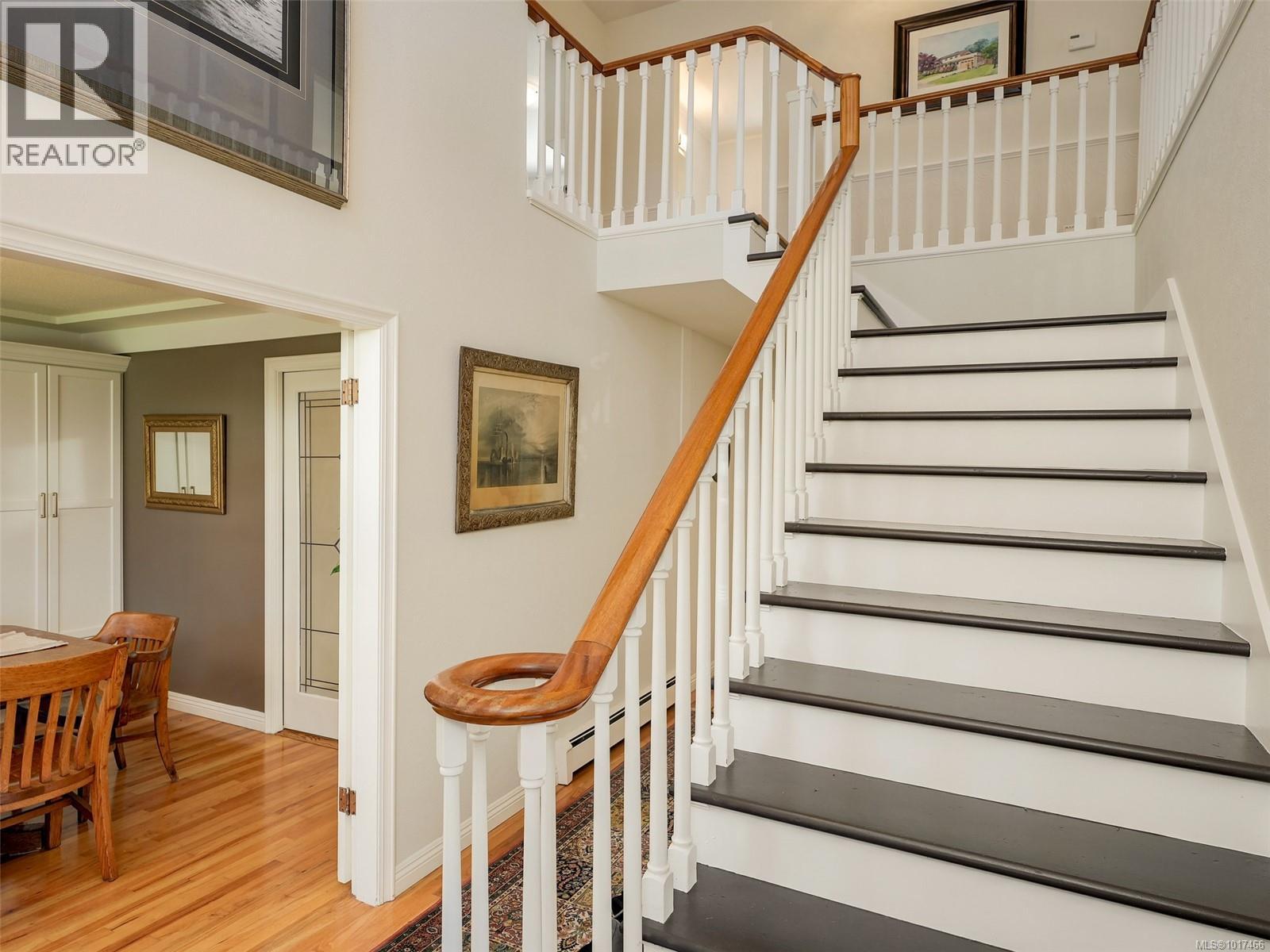 3381 Woodburn Ave, Oak Bay, British Columbia  V8P 5B8 - Photo 6 - 1017466