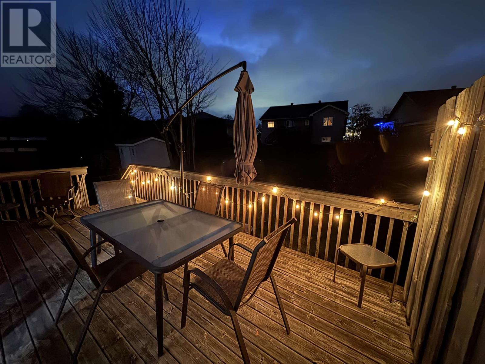 933 Lake St, Sault Ste. Marie, Ontario  P6B 6K4 - Photo 9 - SM253143