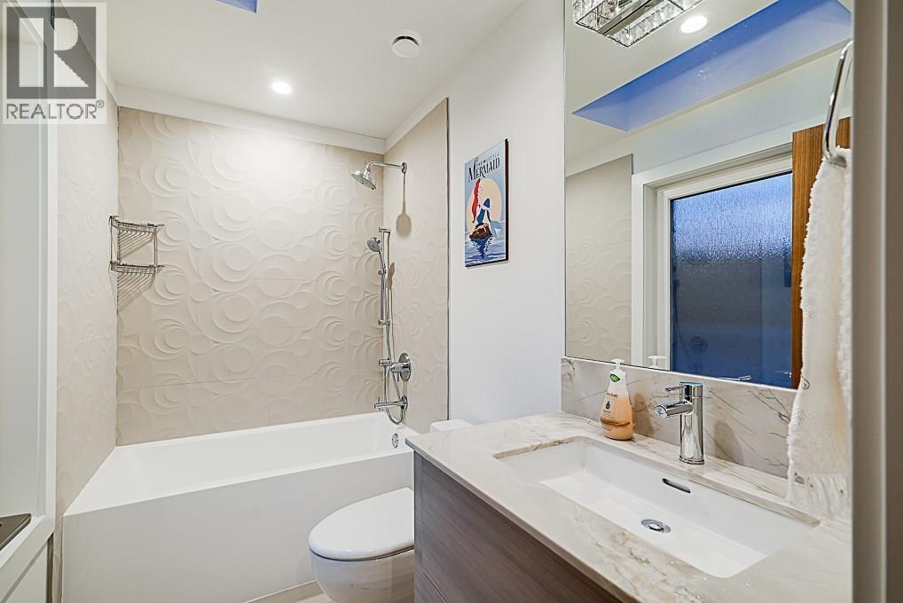 4610 Marine Drive, Burnaby, British Columbia  V5J 3G2 - Photo 13 - R3055899