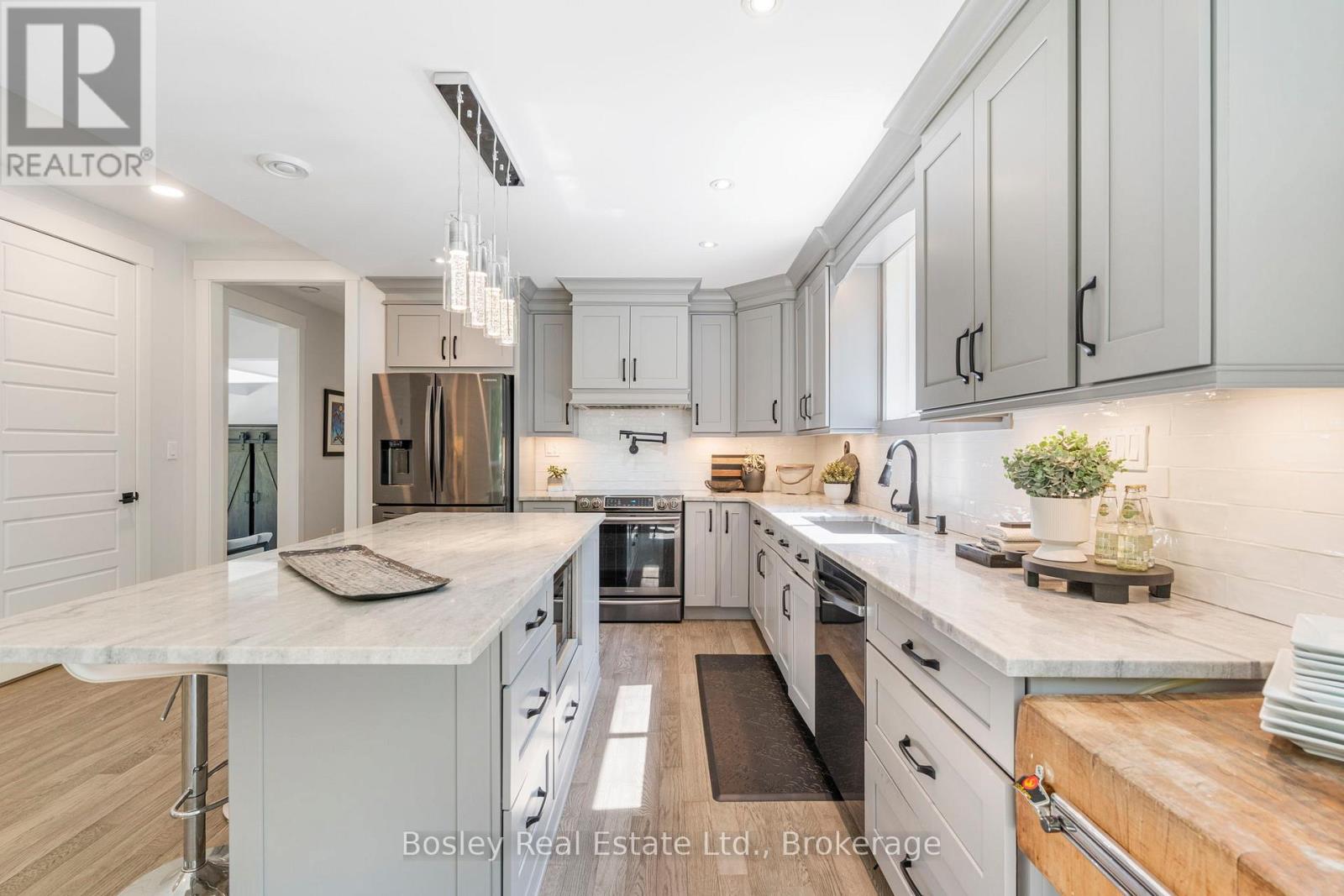 350107 Bayshore Road, Meaford, Ontario  N0H 1B0 - Photo 11 - X12504322