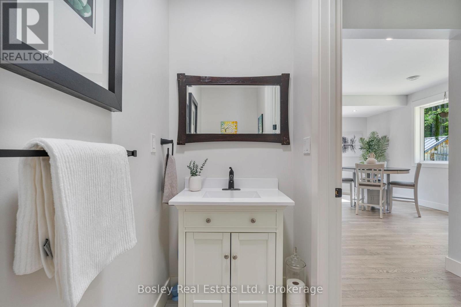 350107 Bayshore Road, Meaford, Ontario  N0H 1B0 - Photo 9 - X12504322