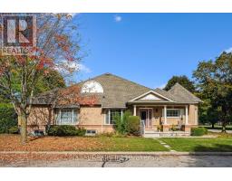 27 VILLAGE GREEN DRIVE, Guelph, Ontario