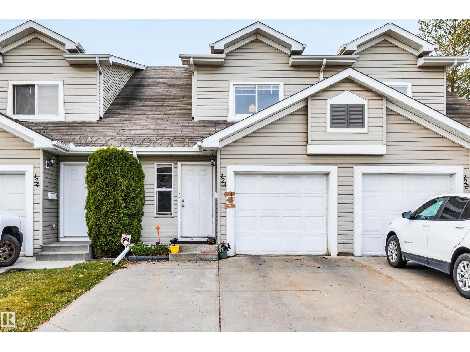 #123 150 Edwards Dr Sw, Edmonton, Alberta  T6X 1M4 - Photo 1 - E4464564