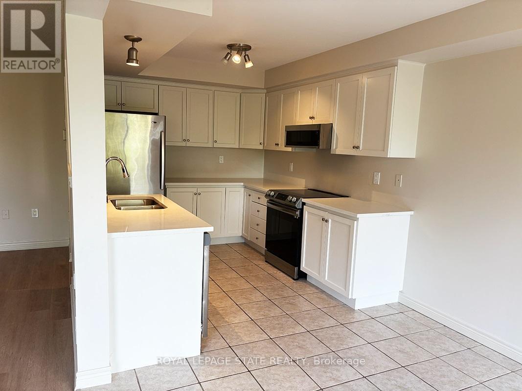 16 - 25 Ivybridge Drive, Hamilton, Ontario  L8E 0A5 - Photo 11 - X12504116