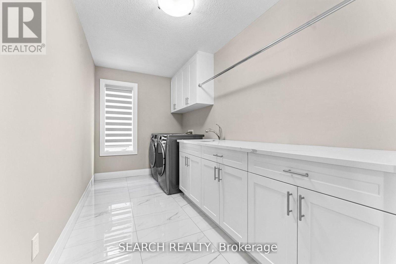 204 Boardwalk Way, Thames Centre, Ontario  N0L 1G3 - Photo 27 - X12504134