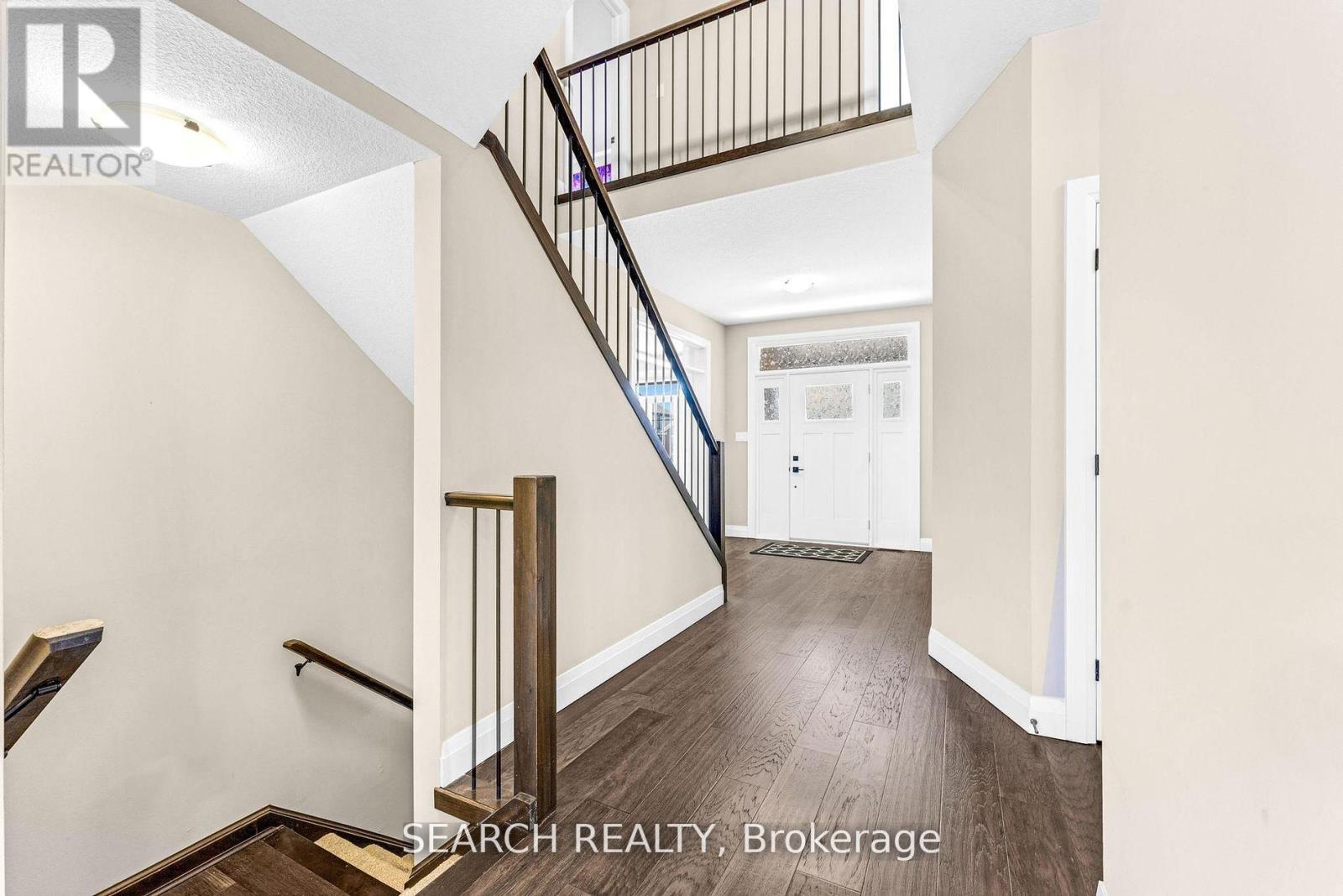 204 Boardwalk Way, Thames Centre, Ontario  N0L 1G3 - Photo 4 - X12504134