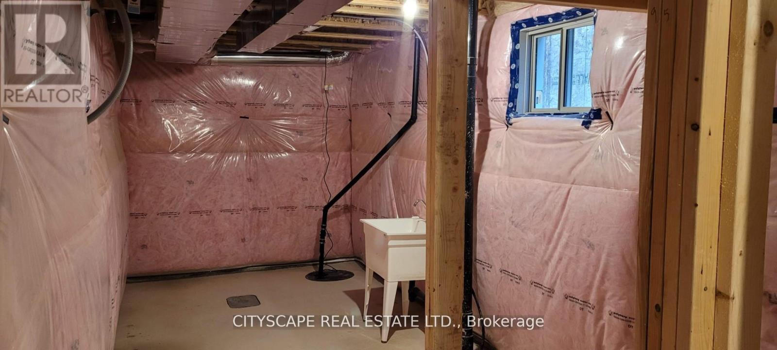 29 Sundin Drive, Haldimand, Ontario  N3W 0H1 - Photo 21 - X12504190