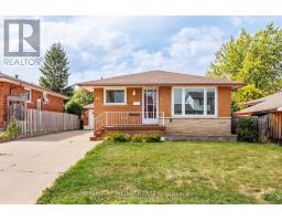 60 CHAMPLAIN AVENUE, Hamilton, Ontario