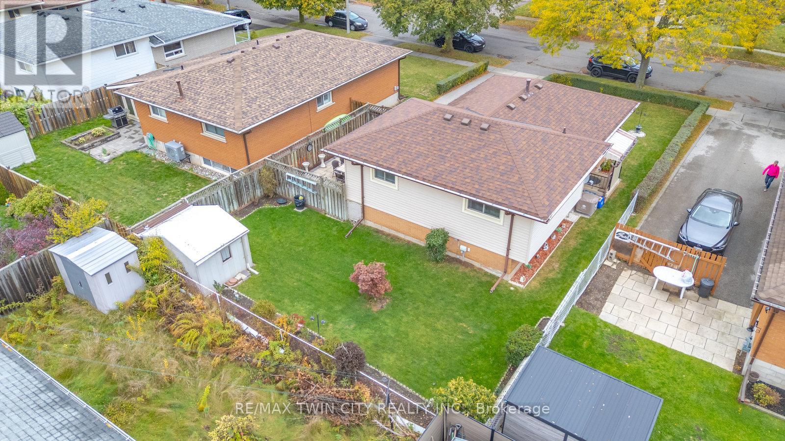 42 Palm Crescent, Brantford, Ontario  N3R 5G2 - Photo 41 - X12504198