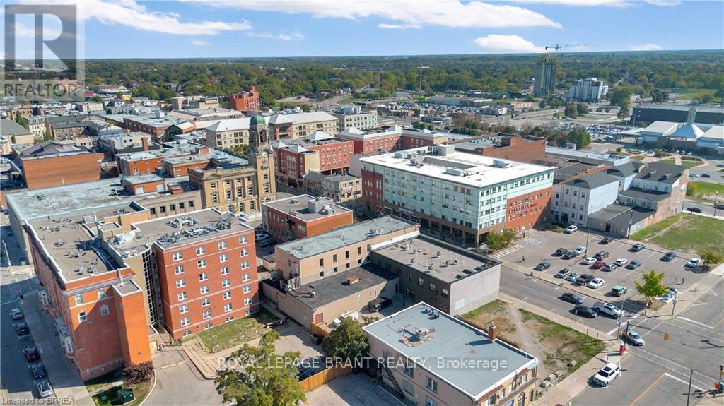 44-46 Dalhousie Street, Brantford, Ontario  N3T 2H8 - Photo 24 - X12504206