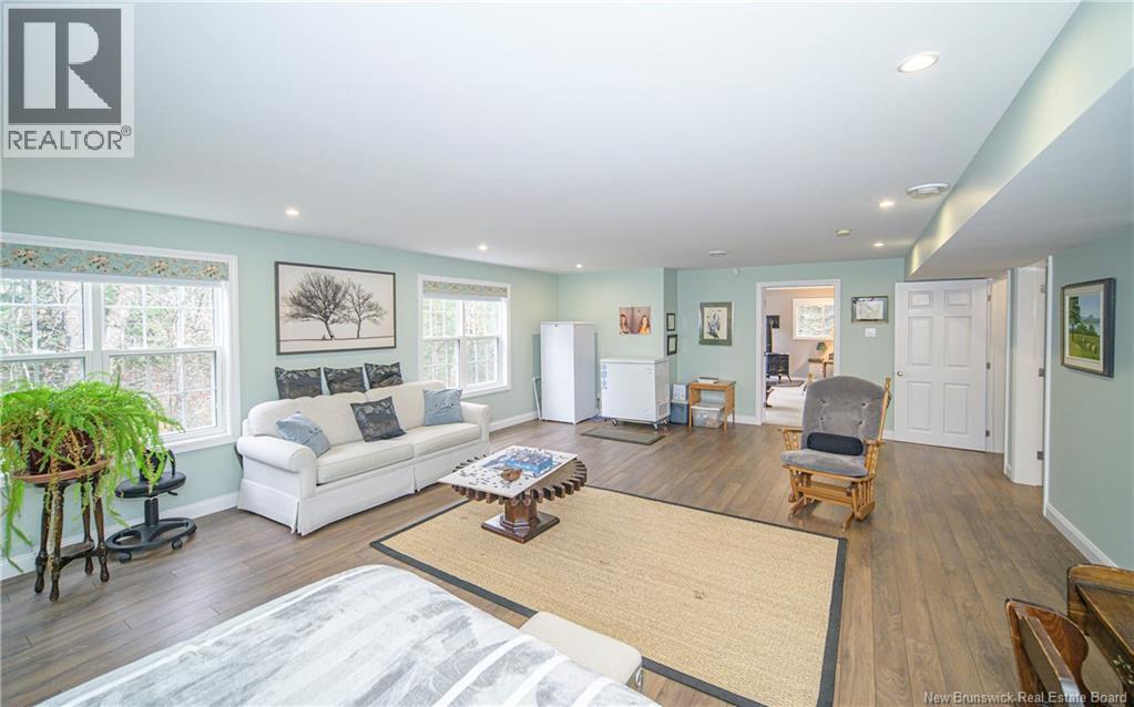 200 Deerwood, Hanwell, New Brunswick  E3E 1C1 - Photo 35 - NB129548