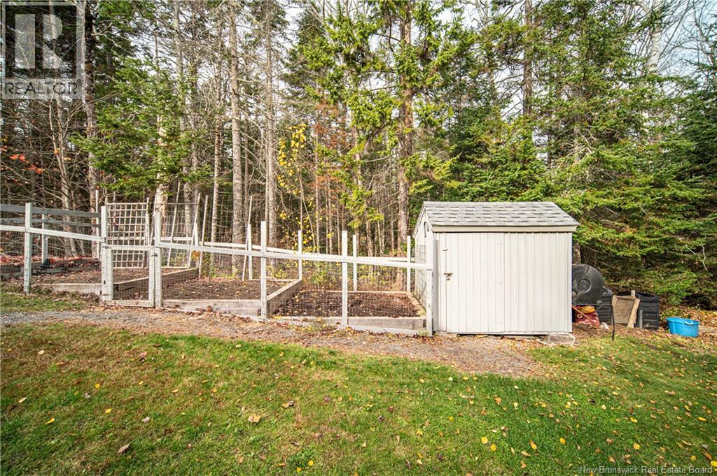 200 Deerwood, Hanwell, New Brunswick  E3E 1C1 - Photo 44 - NB129548