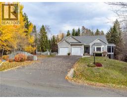 200 Deerwood, hanwell, New Brunswick