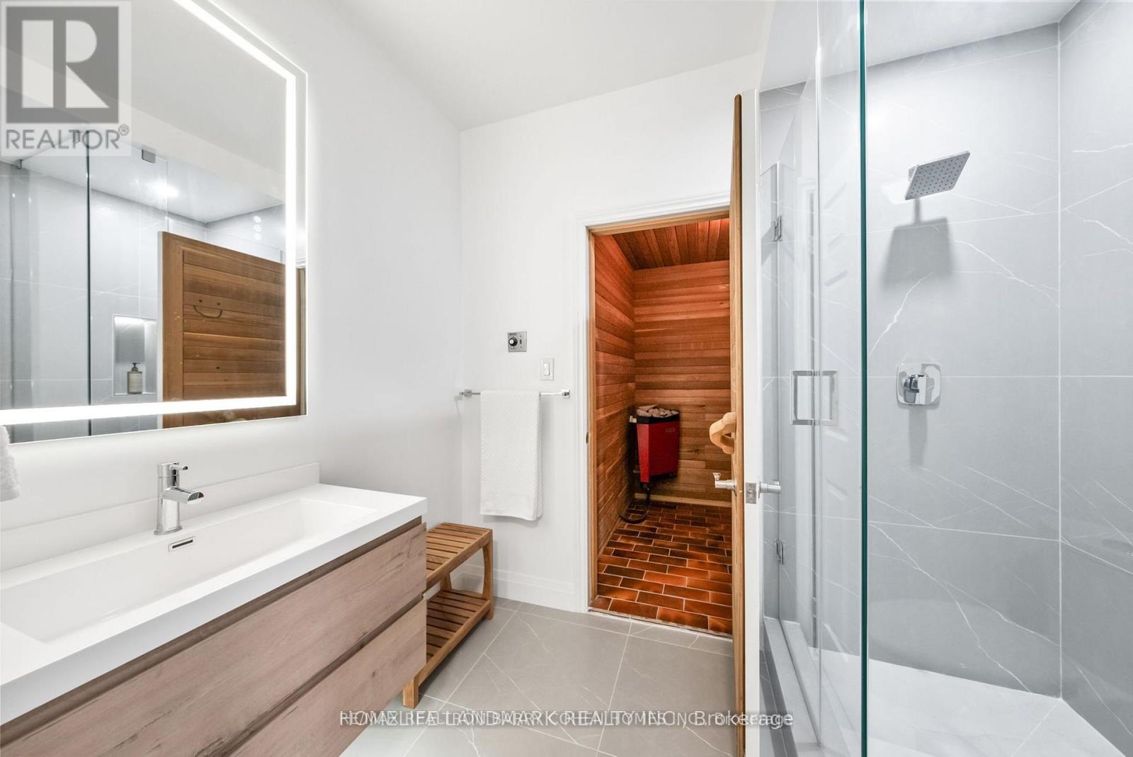 151 Highland Crescent, Toronto (Bridle Path-Sunnybrook-York Mills), Ontario  M2L 1H2 - Photo 40 - C12413744