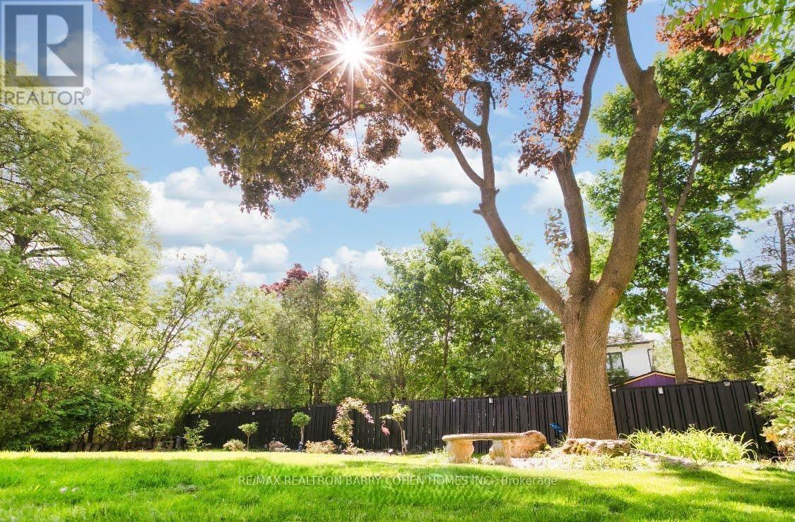 151 Highland Crescent, Toronto (Bridle Path-Sunnybrook-York Mills), Ontario  M2L 1H2 - Photo 48 - C12413744