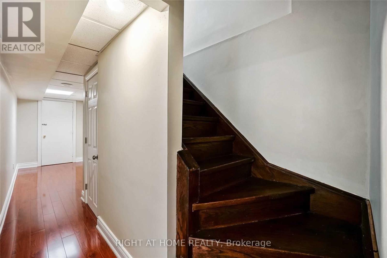 7438 Magistrate Terrace, Mississauga, Ontario  L5W 1L2 - Photo 15 - W12500278