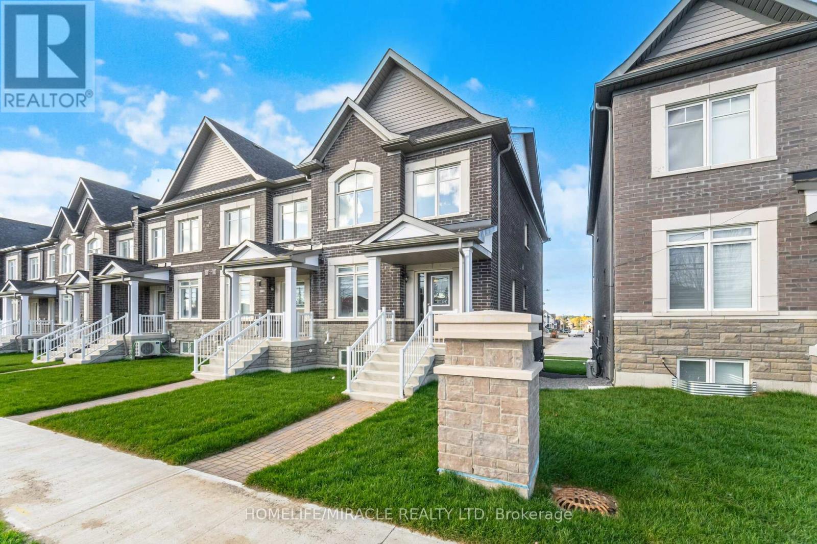 151 Seguin Street, Richmond Hill, Ontario  L4E 2Y9 - Photo 40 - N12493270