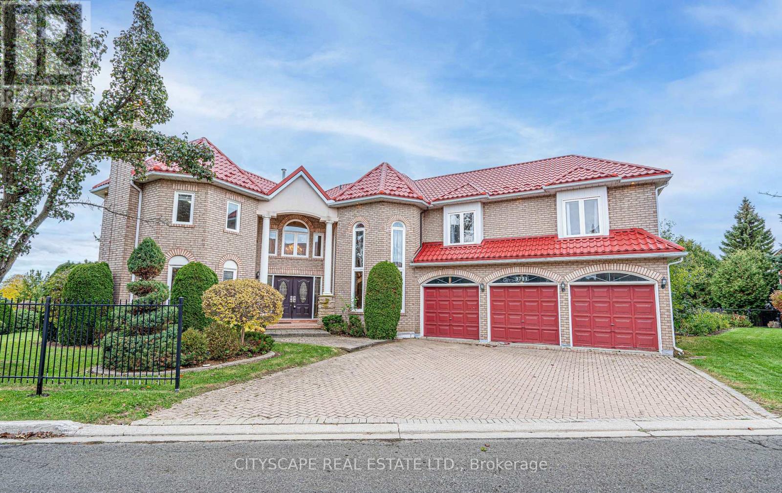 3721 TRELAWNY CIRCLE, Mississauga, Ontario