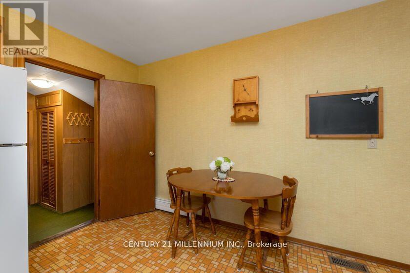 1264 Olde Base Line Road, Caledon, Ontario  L7C 0J1 - Photo 19 - W12219991