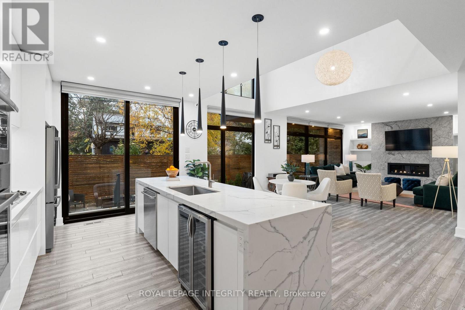 17 Lotta Avenue, Ottawa, Ontario  K2G 2A9 - Photo 12 - X12503502