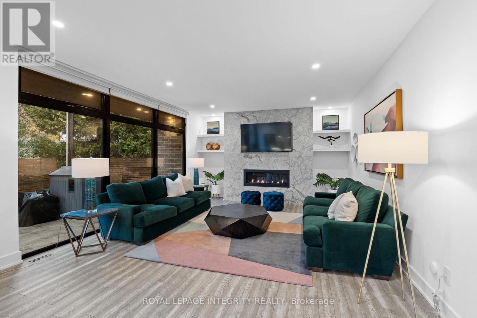 17 Lotta Avenue, Ottawa, Ontario  K2G 2A9 - Photo 14 - X12503502